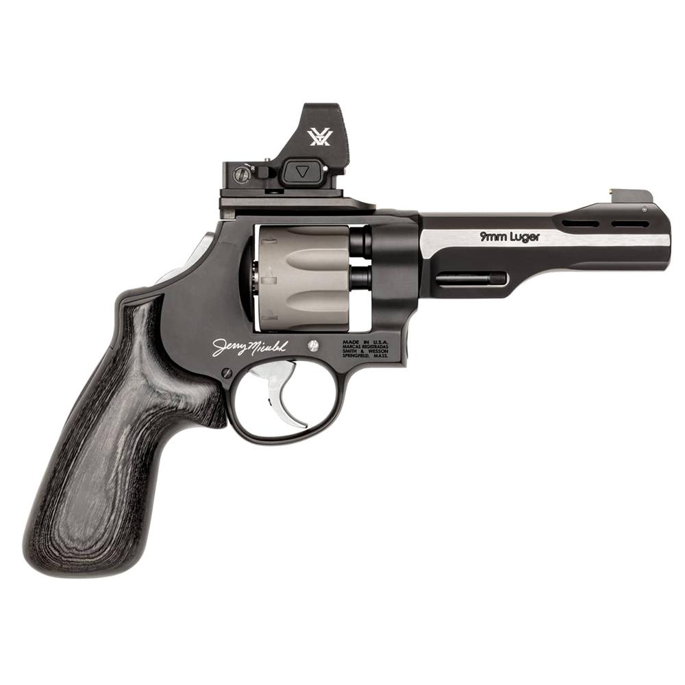 Smith & Wesson PC Model 327 - 2A in MD view 2