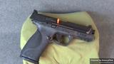 Smith & Wesson M&P 9 view 5