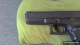 Glock 22 Gen 4 view 4