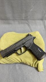 Sig Sauer P365 Fuse view 1