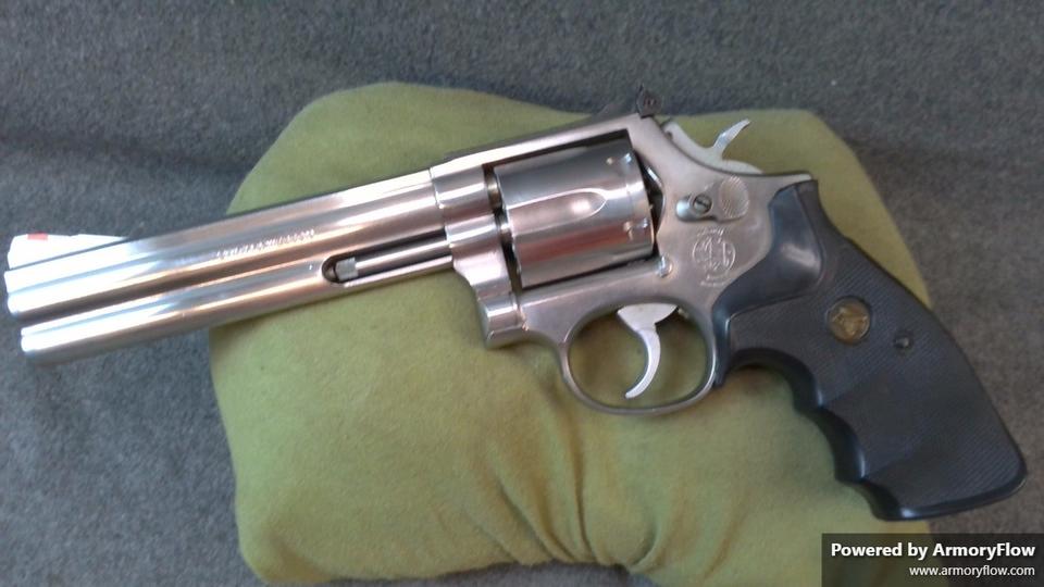 Smith & Wesson 686