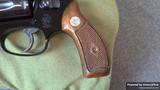 Smith & Wesson 37 view 5