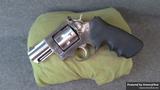 Ruger GP100 view 5